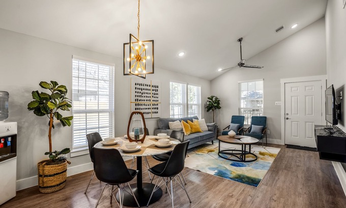 Greater East End Villa | Tranquil Ocean View Retreat at Pythagoras Place