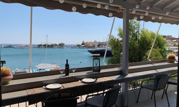 Pythagorion Apartment | Pet-Friendly Pythagorion Harbour Residence with Ocean Views