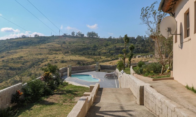 Nongoma Bed & Breakfast | Experience Qabuleka Bnb: Top-Rated with Pool & Breakfast