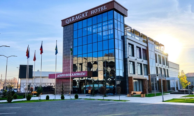 Jalal-Abad Hotel | Discover Qaragat: Family-Friendly Stay with Delightful Dining