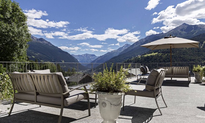 Premadio Apartment | Inviting QC Terme Panoramic Apartment with Family-Friendly Amenities