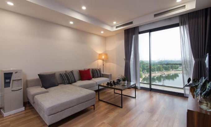 Dong Da Apartment | Accessible QMP Friendly House at Hồ Ba Mẫu - Rated 9/10