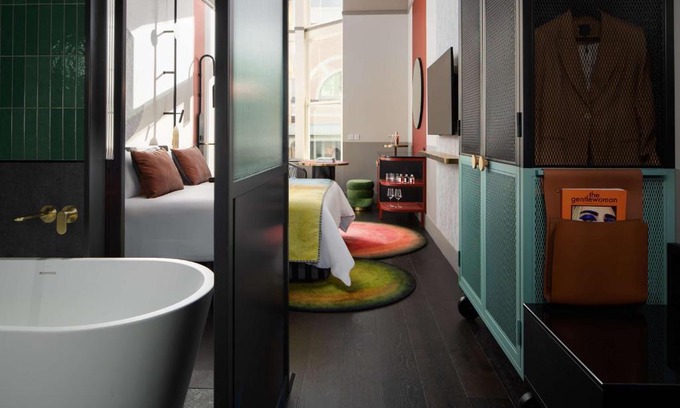Newcastle Hotel | Discover QT Newcastle: 5-Star Stay with Family-Friendly Perks