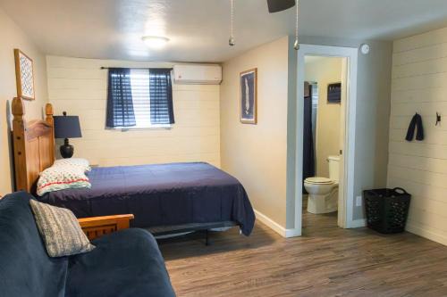 Mead House | Child-Friendly Lake Access Quad-plex - Ideal Family Retreat