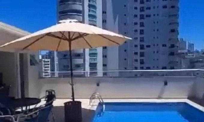 Centro Apartment | Elegant Quadra Mar Duplex Penthouse with Private Pool