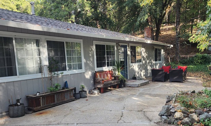Nevada City House | Quaint 2-Bdrm Ranch Outside Historic Nevada City