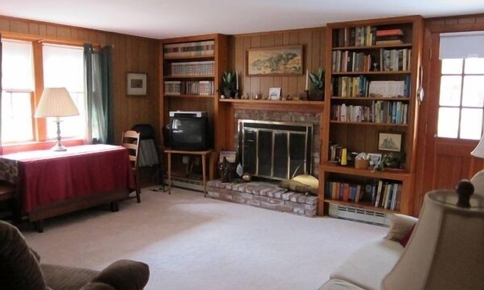 Wellfleet Cottage | Charming 2BR Cottage with Pool in Wellfleet