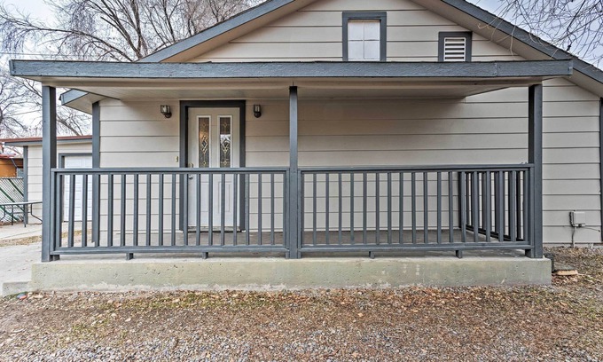 Grand Junction House | Pet-Friendly Retreat Near Colorado Mesa University