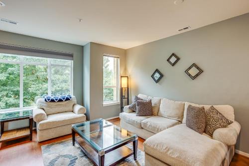 Issaquah House | Cozy Issaquah Retreat - Steps from Shops and Dining