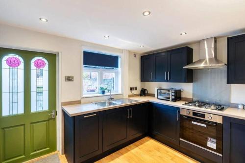 Barton-upon-Humber House | Charming Barton Home: Guest Rated 9.3, Family-Friendly Stay