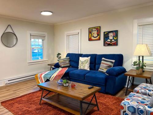 Cliffwood House | Quaint Renovated Single Family