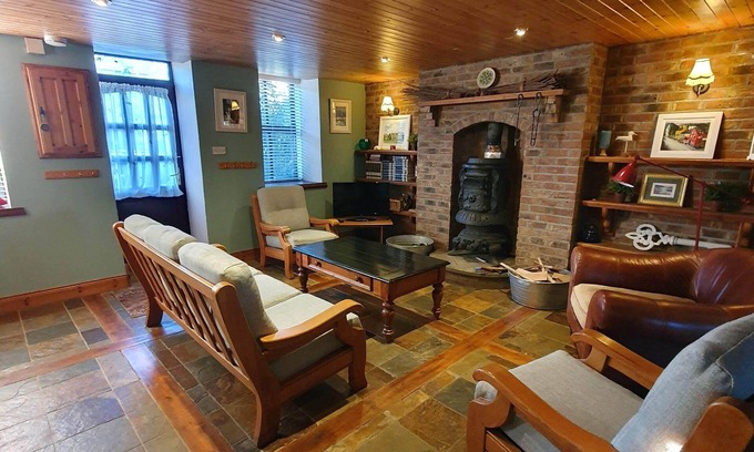 Killarney House | Perfectly Located Row House in Killarney Town Centre