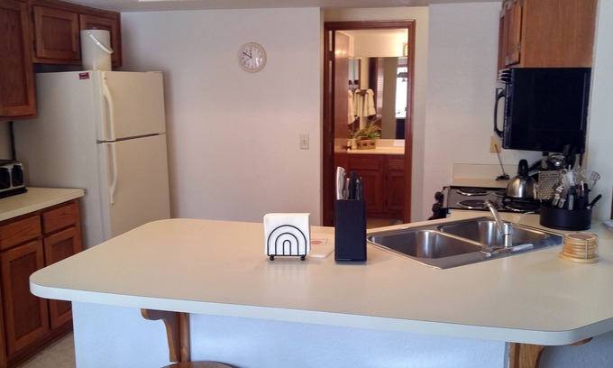 Pinetop Villa | Quality Hill Resort Villa: Perfect for Family Getaways