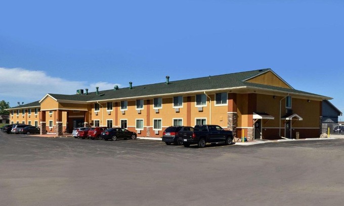 Appleton Hotel | Comfortable Stay at Quality Inn Appleton - Pet Friendly