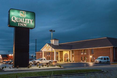 Berea Hotel | Quality Inn: Oceanfront Escape with Family-Friendly Amenities