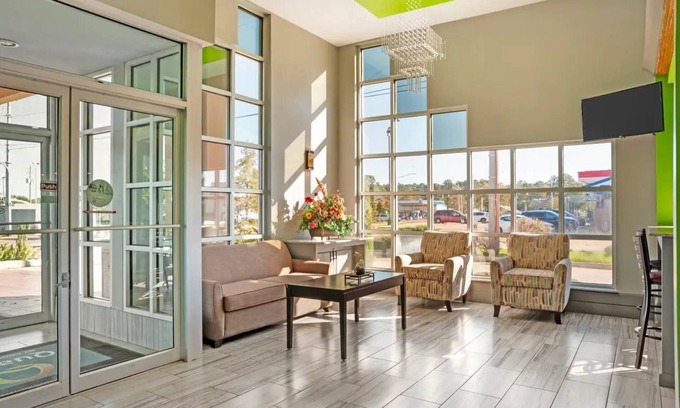 Brookhaven Hotel | Family-Friendly Stay at Comfort Inn Brookhaven