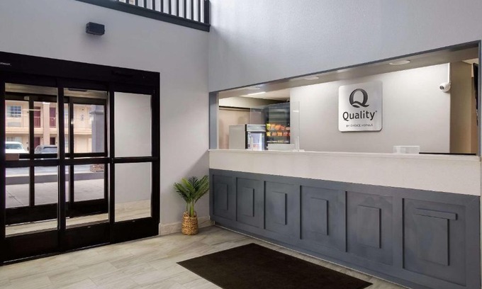 Kedron Hotel | Comfortable Stay at Quality Inn Columbia with Pool & Breakfast