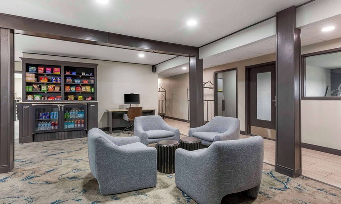 Dillon Hotel | Comfortable Quality Inn Dillon I-15: Pool & Breakfast Included