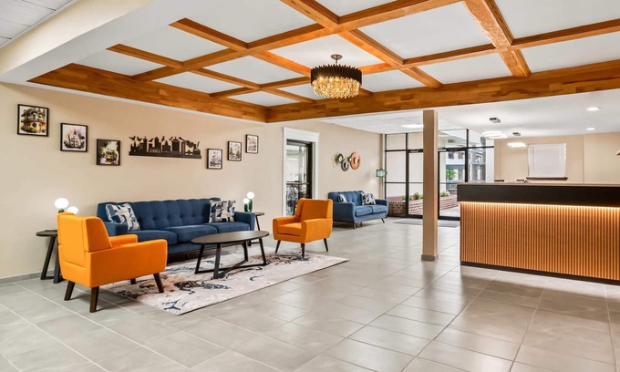 Harvey Hotel | Quality Inn Harvey - New Orleans
