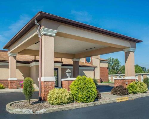 Lockport Hotel | Comfortable Quality Inn Lockport with Pet-Friendly Amenities