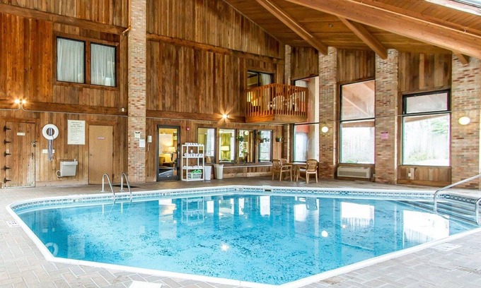 Macomb Hotel | Convenient Quality Inn Macomb Near University Area