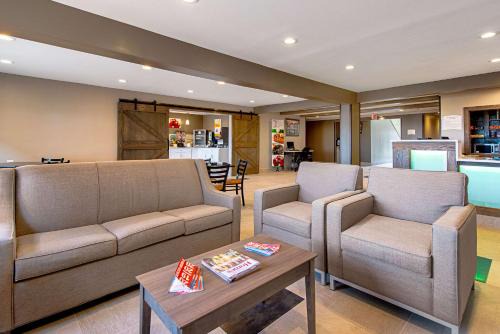 Mishawaka Hotel | Budget-Friendly Quality Inn Mishawaka: Near Notre Dame