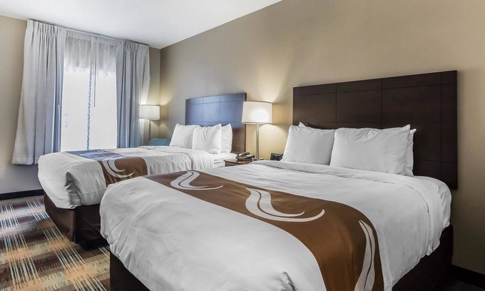 Pleasant View Hotel | Quality Inn: Guest Rated 8.4 with Spa & Family Dining