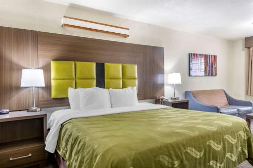 San Angelo Hotel | Budget-Friendly Quality Inn San Angelo with Pool Access