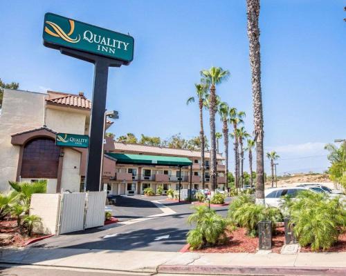 Shelltown Hotel | Convenient Stay at Quality Inn San Diego I-5 Naval Base