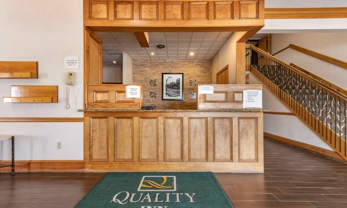 Selinsgrove Hotel | Quality Inn Selinsgrove: Rated 8.4 with Pool & Breakfast