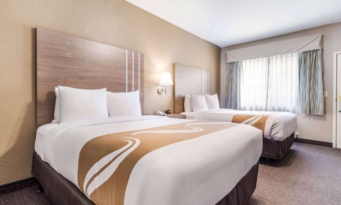 Bainbridge Island Hotel | Discover Quality Inn & Suites Bainbridge Island Awaits You