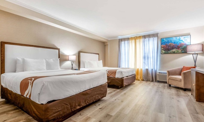 Fallsview Hotel | Budget-Friendly Quality Inn & Suites with Spa and Breakfast