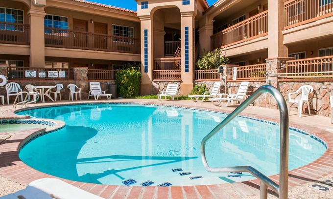 Mesilla Park Hotel | Convenient Quality Inn & Suites near Las Cruces University