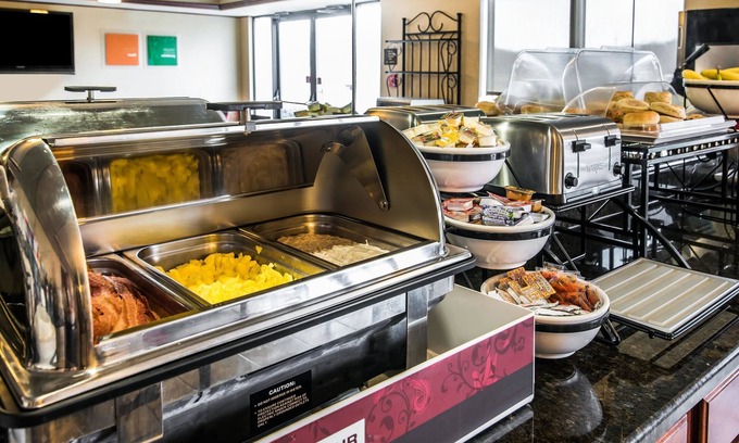 Towanda Hotel | Quality Inn & Suites: Guest Rated 8.8 with Family-Friendly Amenities