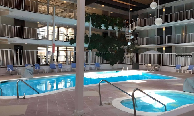 West Lafayette Hotel | Convenient Quality Inn West Lafayette - Ideal for Families