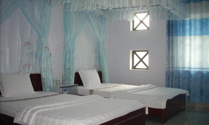 Tam Ky House | Budget-Friendly Quang Nam Guest with Pool & Child Care