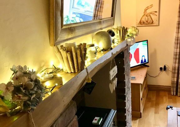 Trawsfynydd House | Pet-Friendly Quarrymans Cottage with Perfect Guest Ratings