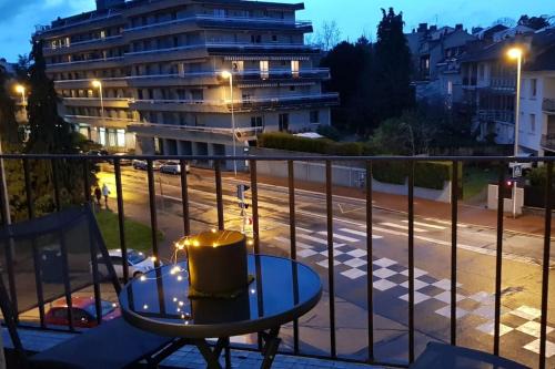 Limoges Apartment | Relaxing Quartier des Emailleurs T4 with Balcony & Garage