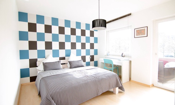 Mitte Apartment | Discover QuartierMitte: Modern Rooms with Kitchen & Balcony
