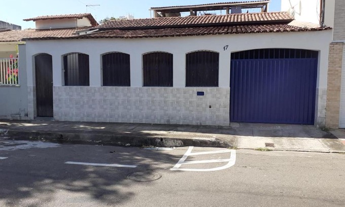 Republica House | Cozy Private Room in Vitória - Pet & Child Friendly