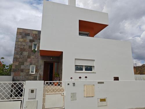 Grandola House | Cozy Private Room in Alentejo Litoral - Rated 8.5/10
