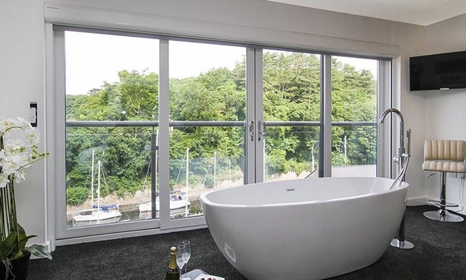 Y Felinheli Cottage | Quayside: Family-Friendly Holiday Cottage in Y Felinheli