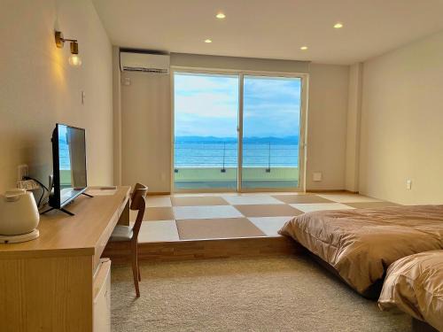 Shirahama Hotel | Experience Oceanfront Bliss at QUAYTH - 5 Star Stay