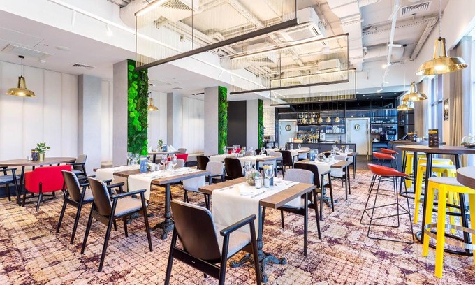 Lodz Hotel | Discover Qubus Hotel Łódź: Pet-Friendly Comfort Awaits
