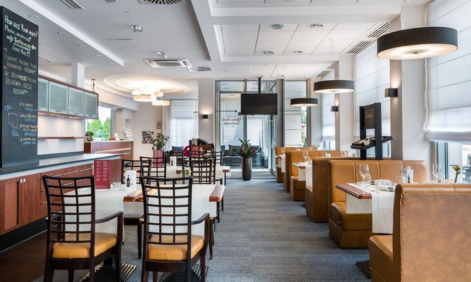 Gliwice Hotel | Discover Qubus Hotel Gliwice: Family-Friendly Comfort Awaits