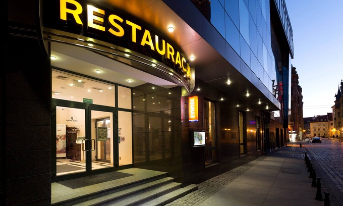 Wroclaw City Center Hotel | Discover Qubus Hotel Wroclaw: A 4-Star Guest Favorite