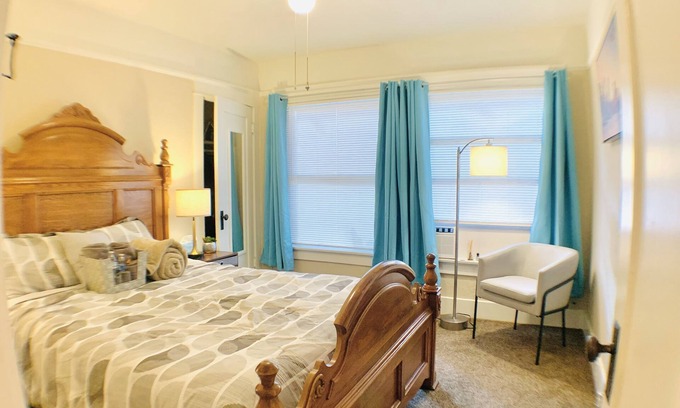 Oleander - Sunset Apartment | Family-Friendly Private Apartment with Pool and Ocean View