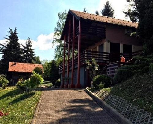 Aljmas House | Discover the Queen of Danube: Family and Pet-Friendly Stay