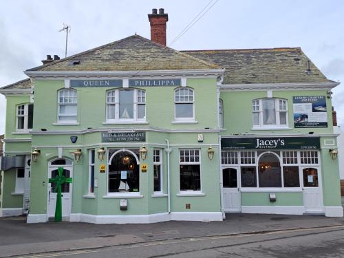 Queenborough Bed & Breakfast | Queen Phillippa: Guest Rated 9/10 with Great Amenities