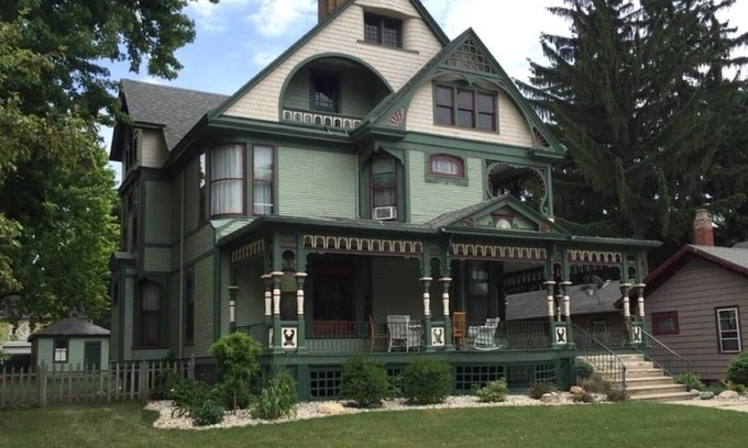 Adrian House | Charming Queen Victorian Home Steps from Downtown
